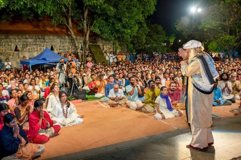 Samantha Ruth Prabhu Meditating At Isha Foundation